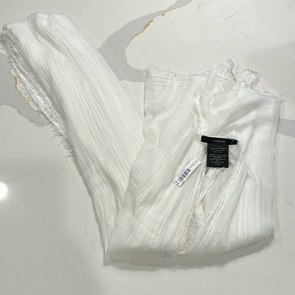 Cezanne White Wool Blend Scarf NWT